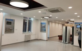 中小学科技教育创新配置三件套——腾华善智驱动未来创新人才早期培养